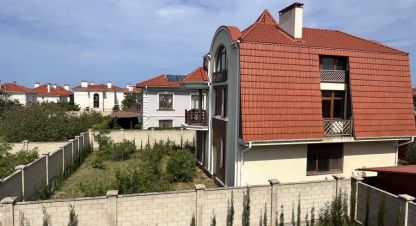 Купить коттедж/дачу 4-х комнатную, 291 кв. м. Фотография №8 Купить коттедж/дачу 4-х комнатную, 291 кв. м., Россия, г. Севастополь. Фотография №8