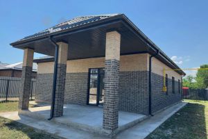 Продам дом 3-х комнатный с общей площадью 141м2, на улице Запасная ул, г. Старокорсунская ст-ца, Краснодарский край, Россия, агентство Мореон Инвест