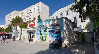 Продам торговое помещение с общей площадью 52.2м2, на улице Героев Сталинграда, г. Севастополь, Крым авт. респ., Россия, агентство Мастера Недвижимости . Фотография №1