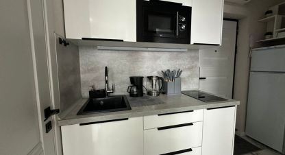 Купить квартиру 2-х комнатную, 25 кв. м. Фотография №1 Продам квартиру 2-х комнатную с общей площадью 25м2, 4/19 эт., на улице Ясногорская ул, г. Сочи, Краснодарский край, Россия, агентство Аурус-Риэлт. Фотография №1