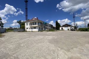 Продам производственно-складское помещение с общей площадью 3497.2м2, на улице Луначарского ул, г. Новотитаровская ст-ца, Краснодарский край, Россия, агентство Аурус-Риэлт
