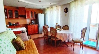 Продам квартиру 3-х комнатную с общей площадью 72.5м2, 7/9 эт., на улице Энгельса, г. Новосибирск, Новосибирская обл., Россия, агентство ООО АГЕНТСТВО НЕДВИЖИМОСТИ ДЕЛЬТА. Фотография №1