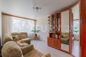 Продам квартиру 2-х комнатную с общей площадью 43.8м2, 1/5 эт., на улице Гоголя ул, г. Стрельна п, Санкт-Петербург, Россия, агентство CENTURY 21 Россия