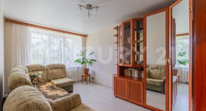 Продам квартиру 2-х комнатную с общей площадью 43.8м2, 1/5 эт., на улице Гоголя ул, г. Стрельна п, Санкт-Петербург, Россия, агентство CENTURY 21 Россия. Фотография №1