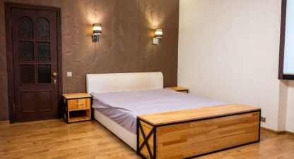 Продам квартиру 2-х комнатную с общей площадью 61м2, 3/3 эт., на улице Вул  комарницького, Киевский район, г. Полтава , Полтавская обл., Украина, агентство АН Галерея недвижимости. Фотография №1