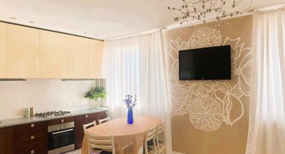 Продам квартиру 3-х комнатную с общей площадью 74м2, 8/9 эт., на улице Соборності, Киевский район, г. Полтава , Полтавская обл., Украина, агентство АН Галерея недвижимости. Фотография №1