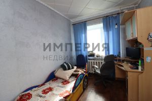Продам квартиру 3-х комнатную с общей площадью 69.2м2, 4/5 эт., на улице Мелиораторов ул, г. Ола, Магаданская обл., Россия, агентство Империя Недвижимости Продам квартиру 3-х комнатную с общей площадью 69.2м2, 4/5 эт., на улице Мелиораторов ул, г. Ола, Магаданская обл., Россия, агентство Империя Недвижимости