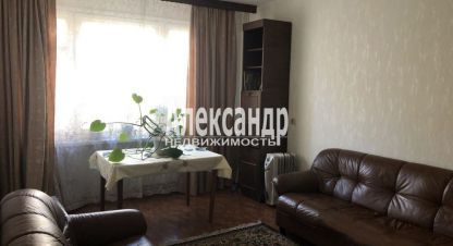 Купить квартиру 3-х комнатную, 66.8 кв. м. Фотография №1 Продам квартиру 3-х комнатную с общей площадью 66.8м2, 1/9 эт., на улице Инструментальщиков, Курортный район, г. Сестрорецк, Санкт-Петербург, Россия, агентство Александр-Недвижимость. Фотография №1