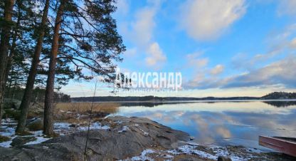 Купить дом 4-х комнатную, 110 кв. м. Фотография №1 Продам дом 4-х комнатный с общей площадью 110м2, Лахденпохский район, г. Посёлок терву, Карелия респ., Россия, агентство Александр-Недвижимость. Фотография №1