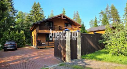 Купить дом 6-ти комнатную, 203.4 кв. м. Фотография №1 Продам дом 6-ти комнатный с общей площадью 203.4м2, Приозерский район, г. Иваново, Ивановская обл., Россия, агентство Александр-Недвижимость. Фотография №1