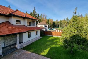 Продам дом 8-ти комнатный с общей площадью 430м2, на улице Лесной простор-3, г. Горки-2 п., Московская обл., Россия, агентство Ваш специалист по недвижимости