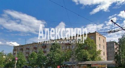 Купить комнату, 18.3 кв. м. Фотография №1 Продам комнату с общей площадью 18.3м2, 3/5 эт., на улице Московская, Петрозаводск район, г. Петрозаводск, Карелия респ., Россия, агентство Александр-Недвижимость. Фотография №1