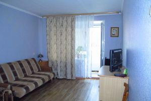 Продам квартиру 2-х комнатную с общей площадью 44.6м2, 5/5 эт., на улице Куйбышева, Ксм район, г. Курган, Курганская обл., Россия, агентство Домовой45