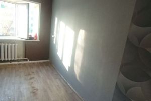 Продам комнату, 5/5 эт., на улице Максима Горького, Центральный район, г. Курган, Курганская обл., Россия, агентство Домовой45
