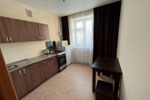 Продам квартиру 1 комнатную с общей площадью 31м2, 3/3 эт., на улице 6а микро, Заозерный район, г. Курган, Курганская обл., Россия, агентство Домовой45 Продам квартиру 1 комнатную с общей площадью 31м2, 3/3 эт., на улице 6а микро, Заозерный район, г. Курган, Курганская обл., Россия, агентство Домовой45