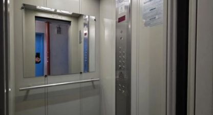 Купить квартиру 3-х комнатную, 60.3 кв. м. Фотография №1 Продам квартиру 3-х комнатную с общей площадью 60.3м2, 9/9 эт., на улице 2 микро, Заозерный район, г. Курган, Курганская обл., Россия, агентство Домовой45. Фотография №1