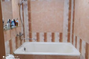 Продам квартиру 1 комнатную с общей площадью 31.6м2, 2/4 эт., на улице Коли Мяготина, Центральный район, г. Курган, Курганская обл., Россия, агентство Домовой45