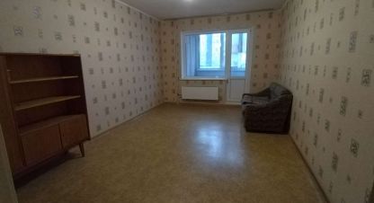 Продам квартиру 3-х комнатную с общей площадью 82м2, 1/8 эт., на улице 3-й овсяной проезд, Волжский район, г. Саратов, Саратовская обл., Россия, агентство АН Империя. Фотография №1