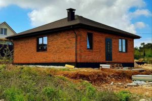 Продам дом 3-х комнатный с общей площадью 90м2, г. Мрия, Крым авт. респ., Россия, агентство InVita Realty