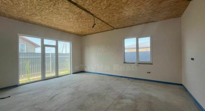 Купить дом 3-х комнатную, 110 кв. м. Фотография №8 Купить дом 3-х комнатную, 110 кв. м., Россия, г. Мрия. Фотография №8