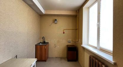 Купить 2-х комнатную квартиру на улице Генерала Острякова г. Севастополь. Фотография №4