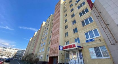 Купить квартиру 3-х комнатную, 61.9 кв. м. Фотография №1 Продам квартиру 3-х комнатную с общей площадью 61.9м2, 6/9 эт., на улице Школьная, Рябково район, г. Курган, Курганская обл., Россия, агентство Домовой45. Фотография №1