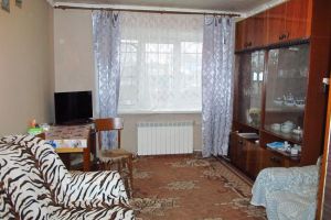 Продам квартиру 1 комнатную с общей площадью 32м2, 2/5 эт., на улице Дзержинского, Северный район, г. Курган, Курганская обл., Россия, агентство Домовой45