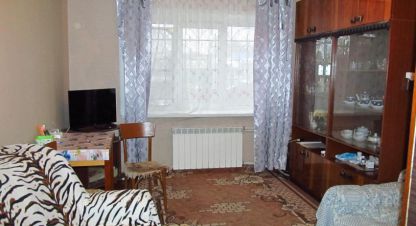 Продам квартиру 1 комнатную с общей площадью 32м2, 2/5 эт., на улице Дзержинского, Северный район, г. Курган, Курганская обл., Россия, агентство Домовой45. Фотография №1