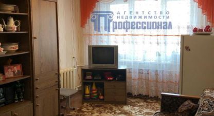 Продам квартиру 3-х комнатную с общей площадью 63м2, 4/9 эт., на улице 3 микро, Заозерный район, г. Курган, Курганская обл., Россия, агентство Домовой45. Фотография №1