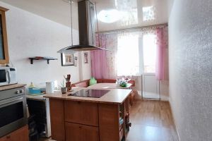 Продам квартиру 3-х комнатную с общей площадью 92.5м2, 16/17 эт., на улице 3 микро, Заозерный район, г. Курган, Курганская обл., Россия, агентство Домовой45 Продам квартиру 3-х комнатную с общей площадью 92.5м2, 16/17 эт., на улице 3 микро, Заозерный район, г. Курган, Курганская обл., Россия, агентство Домовой45