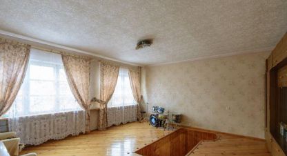 Купить дом 5-ти комнатную, 167 кв. м. Фотография №1 Продам дом 5-ти комнатный с общей площадью 167м2, на улице Гвардейский, Ленинский район, г. Ростов-на-Дону, Ростовская обл., Россия, агентство АН Эксперт. Фотография №1