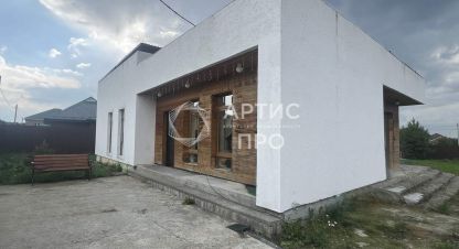 Купить коттедж/дачу 4-х комнатную, 140 кв. м. Фотография №1 Продам коттедж/дачу 4-х комнатную с общей площадью 140м2, г. Днп екатерининское, Свердловская обл., Россия, агентство Артис Про. Фотография №1
