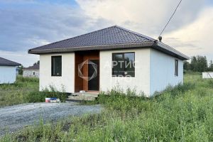 Продам дом 4-х комнатный с общей площадью 75м2, г. Горный щит, Свердловская обл., Россия, агентство Артис Про Продам дом 4-х комнатный с общей площадью 75м2, г. Горный щит, Свердловская обл., Россия, агентство Артис Про