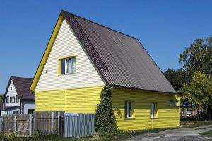 Продам дом 2-х комнатный с общей площадью 120м2, на улице Лебяжье с, Центральный район, г. Барнаул, Алтайский край, Россия, агентство Миэль офис в Барануле