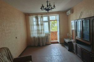 Продам квартиру 3-х комнатную с общей площадью 70м2, 5/5 эт., на улице Генерала хрюкина, г. Севастополь, Крым авт. респ., Россия, агентство InVita Realty