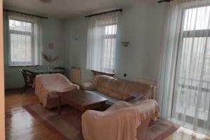 Продам квартиру 2-х комнатную с общей площадью 127м2, 3/3 эт., на улице Белокур катерины ул, Печерский район, г. Киев, Киев, Украина, агентство Киевские квартиры Продам квартиру 2-х комнатную с общей площадью 127м2, 3/3 эт., на улице Белокур катерины ул, Печерский район, г. Киев, Киев, Украина, агентство Киевские квартиры
