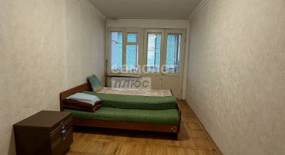 Купить квартиру 2-х комнатную, 42.4 кв. м. Фотография №1 Продам квартиру 2-х комнатную с общей площадью 42.4м2, 2/5 эт., на улице Мовсисяна ул, г. Нальчик, Кабардино-Балкария респ., Россия, агентство Самолет Плюс Нальчик. Фотография №1
