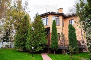 Продам дом 5-ти комнатный с общей площадью 400м2, на улице Железнодорожная 48 селятино ms россия, г. Селятино, Московская обл., Россия, агентство АН Загородный Мир 