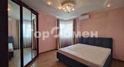 Снять квартиру 2-х комнатную, 87 кв. м. Фотография №1 Сдам квартиру 2-х комнатную с общей площадью 87м2, 17/22 эт., на улице Октябрьский пр-кт, г. Люберцы, Московская обл., Россия, агентство ГорОбмен. Фотография №1