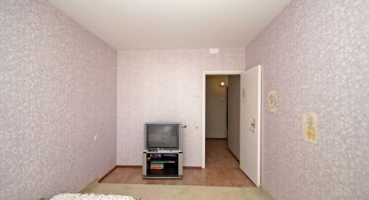 Купить квартиру 2-х комнатную, 57 кв. м., Россия, г. Омск. Фотография №8