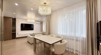 Купить квартиру 3-х комнатную, 98.4 кв. м. Фотография №1 Продам квартиру 3-х комнатную с общей площадью 98.4м2, 3/14 эт., на улице Спиридона михайлова ул, г. Чебоксары, Чувашия респ., Россия, агентство CENTURY 21 Россия. Фотография №1