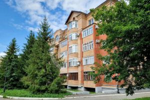 Продам квартиру 3-х комнатную с общей площадью 112м2, 2/6 эт., на улице Большевистская ул, г. Саранск, Мордовия респ., Россия, агентство CENTURY 21 Россия Продам квартиру 3-х комнатную с общей площадью 112м2, 2/6 эт., на улице Большевистская ул, г. Саранск, Мордовия респ., Россия, агентство CENTURY 21 Россия