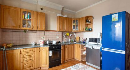 Купить квартиру 3-х комнатную, 88 кв. м. Фотография №1 Продам квартиру 3-х комнатную с общей площадью 88м2, 7/10 эт., на улице Октябрьский 8, г. Люберцы, Московская обл., Россия, агентство CENTURY 21 Россия. Фотография №1