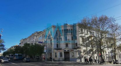 Снять офисное помещение, 150 кв. м. Фотография №1 Сдам офисное помещение с общей площадью 150м2, на улице Большая Морская, г. Севастополь, Крым авт. респ., Россия, агентство Мастера Недвижимости . Фотография №1