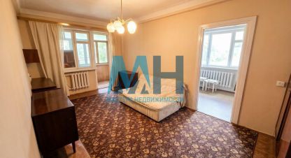 Продам квартиру 2-х комнатную с общей площадью 44.4м2, 2/5 эт., на улице Ивана голубца, г. Севастополь, Крым авт. респ., Россия, агентство Мастера Недвижимости . Фотография №1