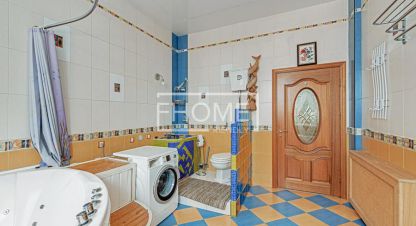 Купить дом 7-ти комнатную, 405.4 кв. м. Фотография №8 Купить дом 7-ти комнатную, 405.4 кв. м., Россия, г. Саввинская слобода. Фотография №8