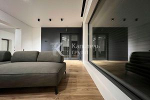Продам дом 4-х комнатный с общей площадью 140м2, на улице Линейная, г. Перевалово, Тюменская обл., Россия, агентство Капитель групп Продам дом 4-х комнатный с общей площадью 140м2, на улице Линейная, г. Перевалово, Тюменская обл., Россия, агентство Капитель групп