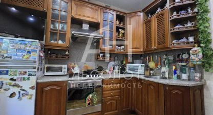 Купить квартиру 3-х комнатную, 75.2 кв. м. Фотография №1 Продам квартиру 3-х комнатную с общей площадью 75.2м2, 3/3 эт., на улице Комсомольская, г. Пересвет, Московская обл., Россия, агентство Абсолют Недвижимость. Фотография №1