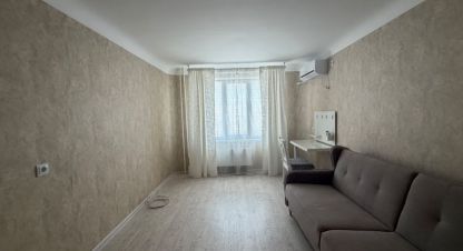 Купить квартиру 1 комнатную, 35.3 кв. м., Россия, г. Волжский. Фотография №8