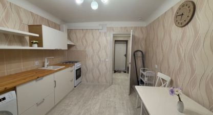 Купить 1 комнатную квартиру на улице Им о в скрипки ул г. Волжский. Фотография №4